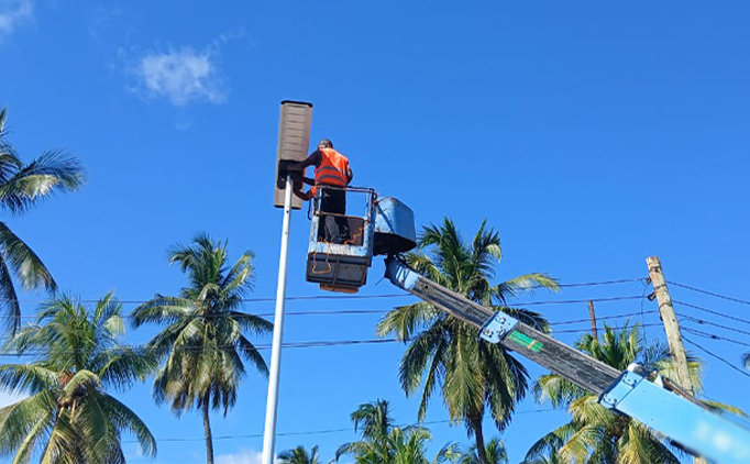 Tanzania 100 Sets All In One Solar Street Light Project Tanzania 100 Sets All In One Solar Street Light Project